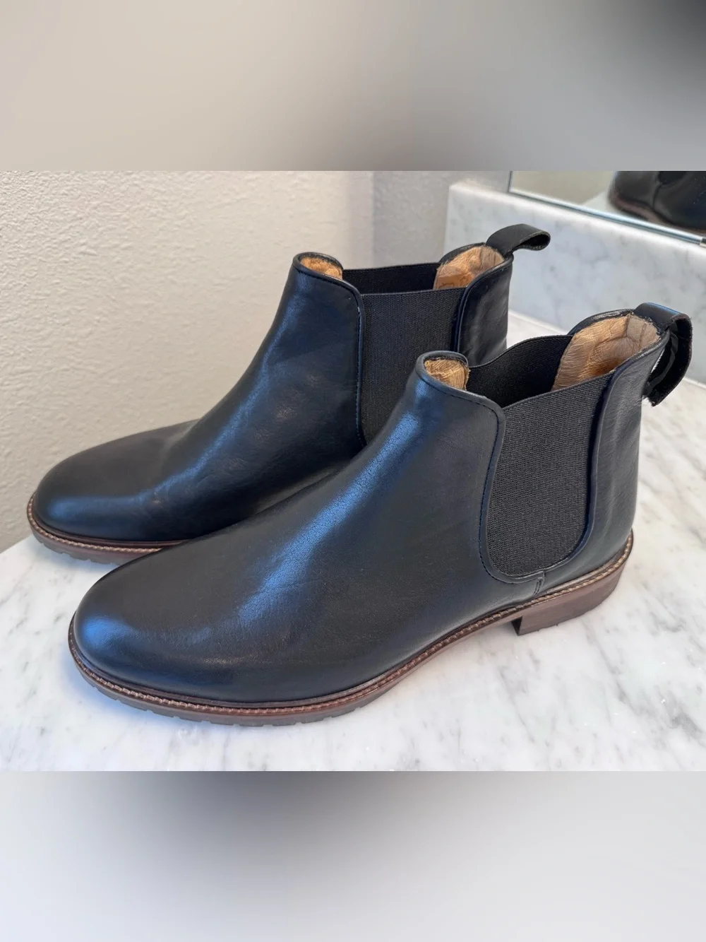 NWOT-Men's Black Chelsea Boots - Classic Slip-On Leather